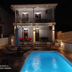vizitați hotelul