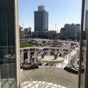 Great View Of Taksim Square, Luxury Furnished On Main Street Of Taksim, Partial Sea View Appartement
