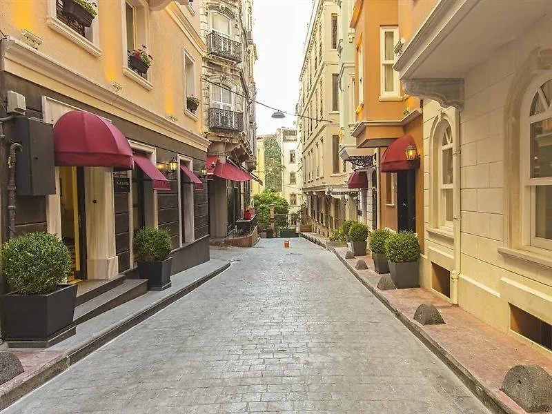 Meroddi Pera Flats Istanbul