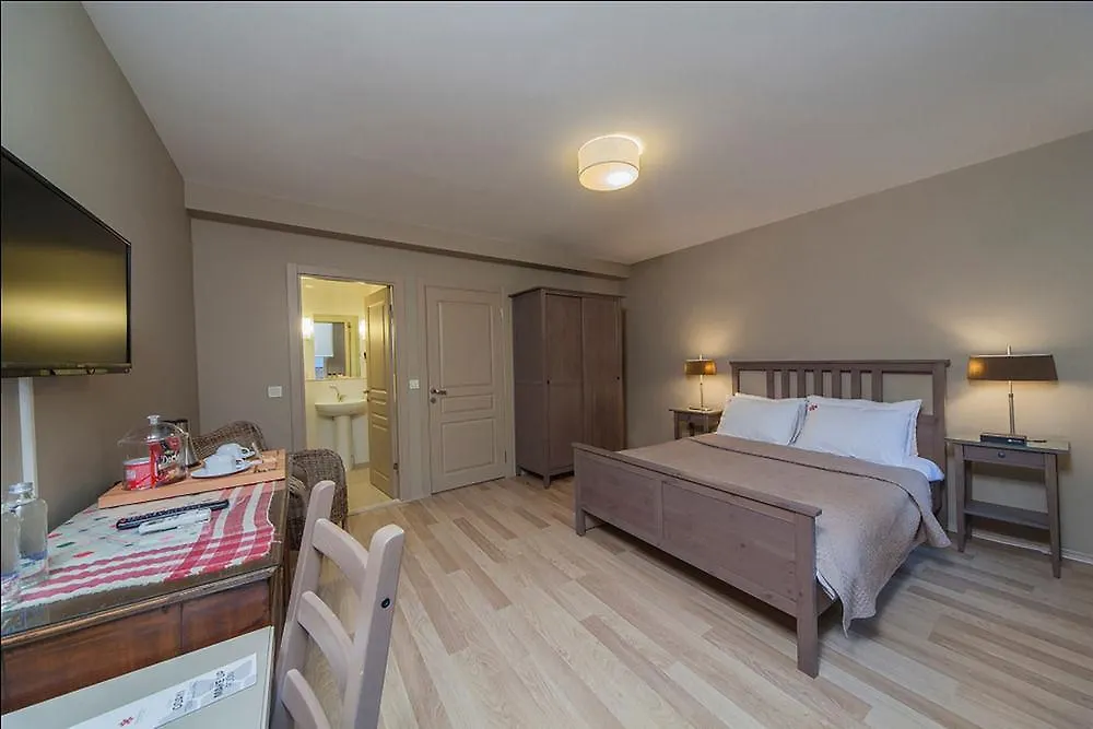 Meroddi Pera Flats Istanbul